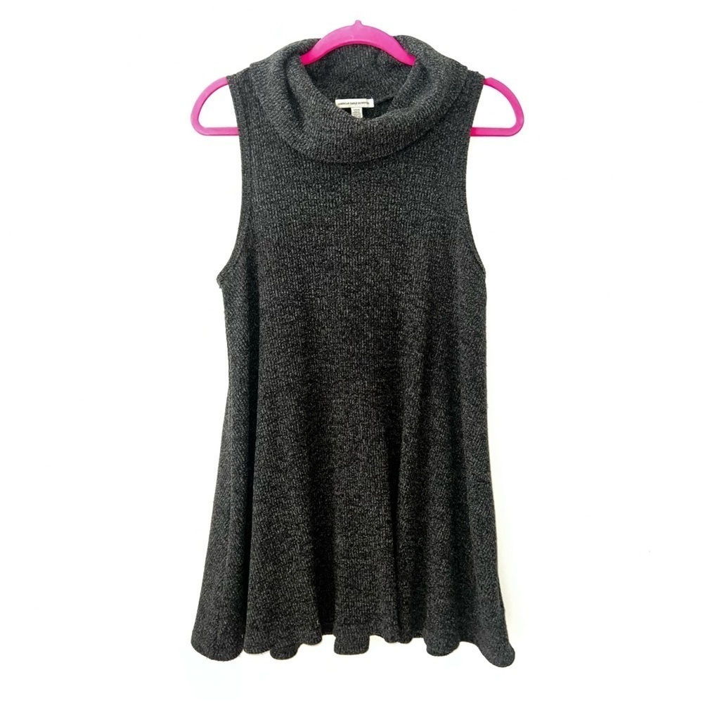 American Eagle Gray Knit Turtleneck Sleeveless Sweater Large